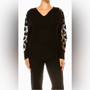 Liv Embellished Sleeve V Neck Pullover Sweater. Sz. M